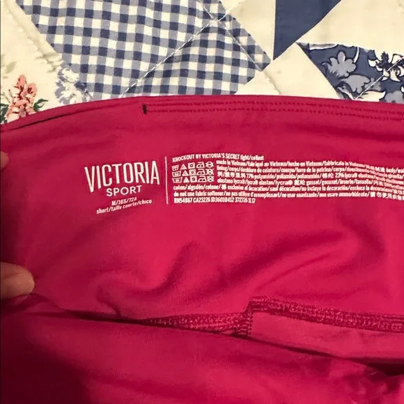 Victoria's Secret Sport Fuchsia Leggings - Picture 2 of 4
